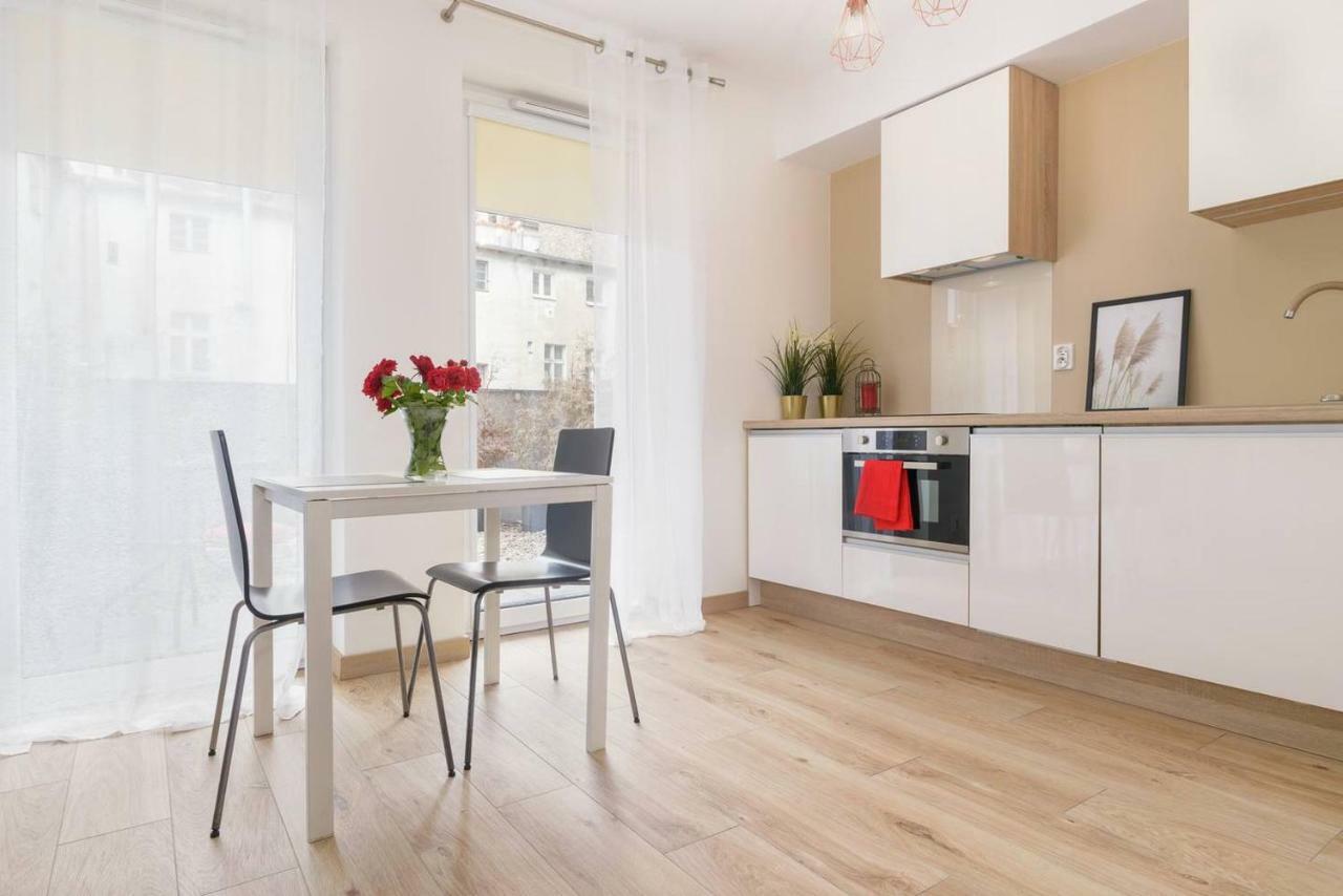 Good Time Apartments Strzelecka A Познан Екстериор снимка